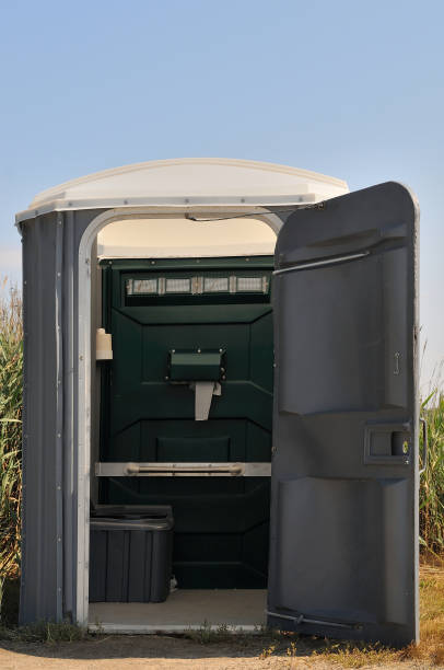 Best Portable toilet rental cost  in Monona, WI